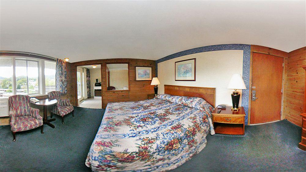 Rodeway Inn Skyland Гатлинбург Экстерьер фото